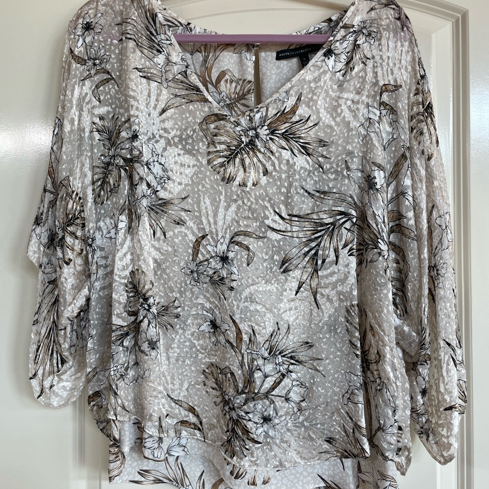 WHBM Burn out kimono top. Size large.